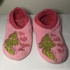 Pink grinch loved slippers